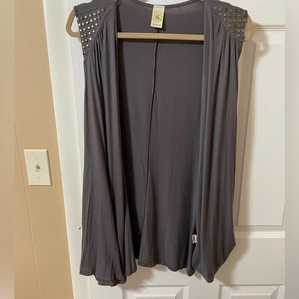 Cute grey vest